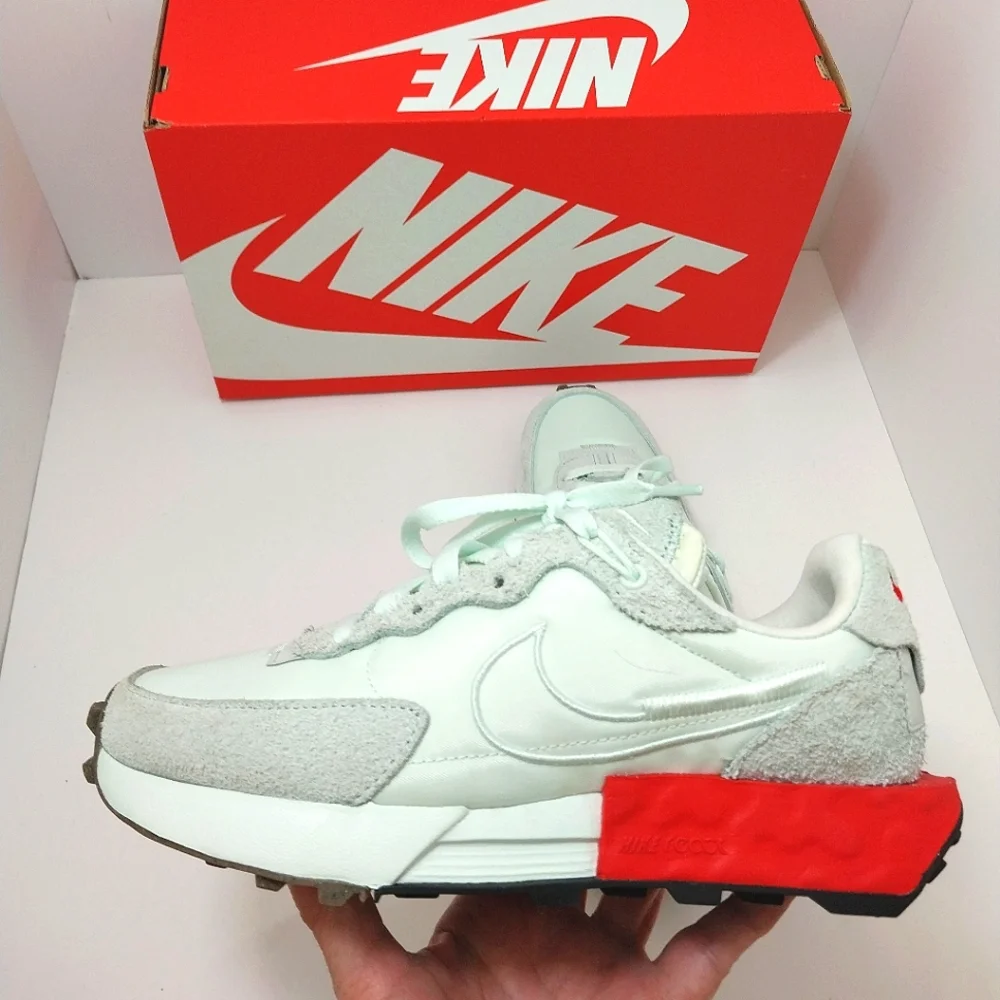 Nike Fontanka Waffle Sneakers, Size 6.5|‎ EUR 37.5
